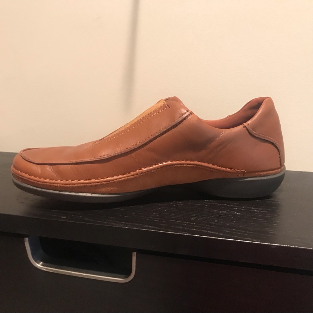 Rockport Women’s Walking Shoes - Picture 3 of 4